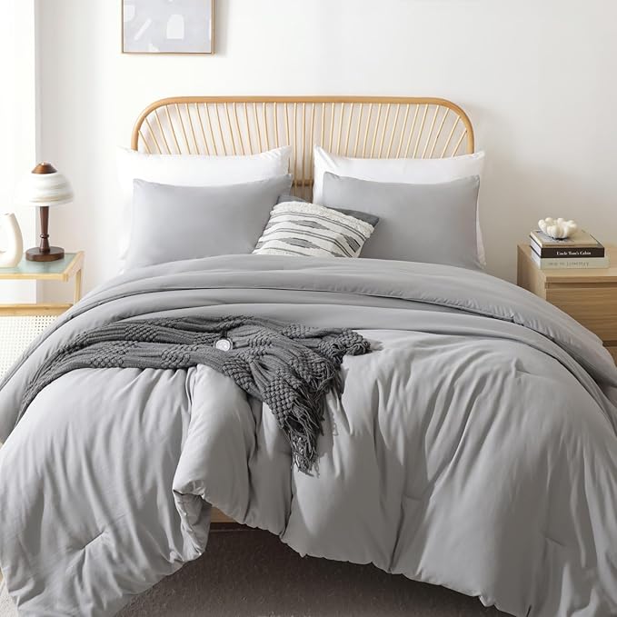 ROSGONIA Oversized King Comforter 120x120, 3pcs Super King Comforter (1 Gray Comforter & 2 Pillowcases) Super King Comforter Set 120x120 Bedding Quilt