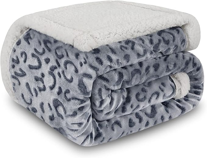 MACEVIA Sherpa Fleece Throw Blanket for Couch Fuzzy 3D Cheetah Blanket Thick Warm Reversible Cozy Comfy Super Soft Leopard Blanket for Bed Sofa 490GSM - Navy Leopard,50x60In