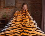 WIBUE Tiger Throw Blanket 80"x60" with 2 Pcs Pillow Covers 18"x18", Decor Fleece Blanket for Women Men, Fuzzy Soft Cozy Warm Plush Gifts Blankets for Bed Sofa Couch Chair Living Room Bedroom