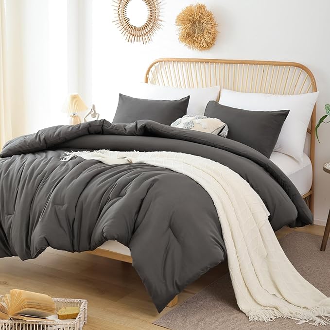 ROSGONIA Charcoal Grey Twin/Twin XL Comforter Set for Girls Boys, 1 Dark Gray Comforter & 1 Pillowcase, Lightweight Kids Comforter Soft Dorm Bedding