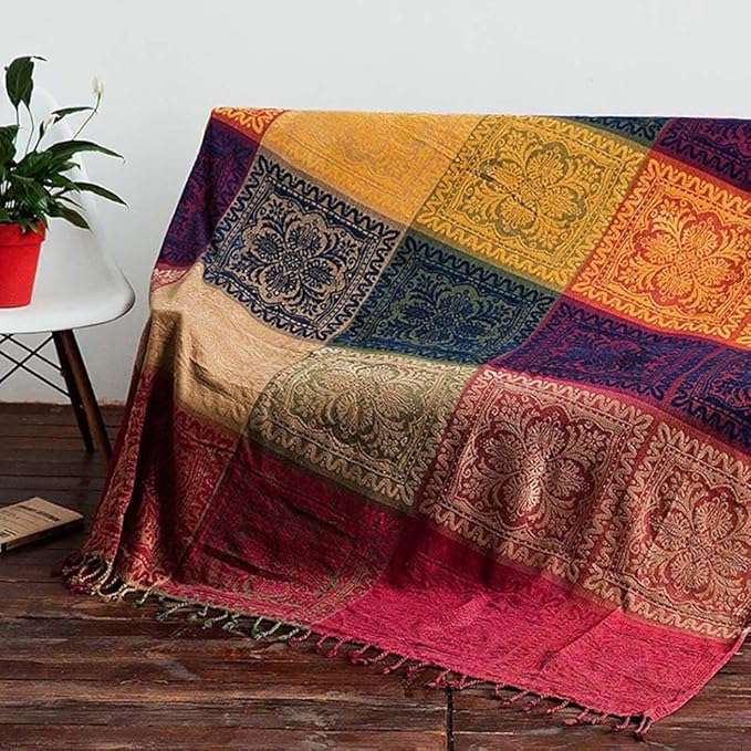 Boho Throw Blanket, Chenille Jacquard Tassels Throw Blankets for Bed Couch Soft Chair， Bohemian Fringe Tassels (Red, Large 86 * 102Inches)