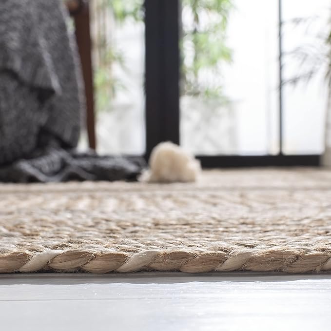 SAFAVIEH Natural Fiber Collection Accent Rug - 4' x 6', Natural & Ivory, Handmade Stripe Jute, Ideal for High Traffic Areas in Entryway, Living Room, Bedroom (NF887A)