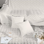 2 Pack 26x26 Pillow Cover Velvet Pillow Covers, Faux Fur Square Throw Pillow Covers for Living Room Decorations Throw Pillow Case, Throw Pillow Cover Cushion Cover for Home Sofa Bedroom Car, White