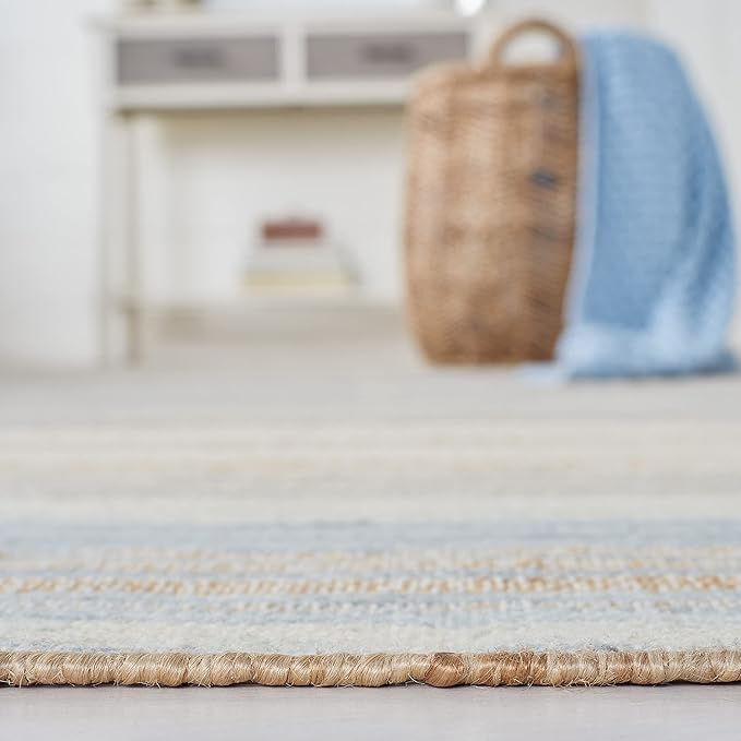 SAFAVIEH Area Rug 8x10 - Kilim Collection - Large - Natural & Light Blue, Handmade Jute, Ideal for Living Room, Bedroom, Office, Dining Space (KLM461L)