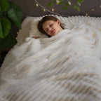 NEWCOSPLAY Super Soft King Blanket White Premium Silky Flannel Fleece 3D Ribbed Jacquard Lightweight Bed Blanket All Season Use (White Ribbed, King(90"x110"))