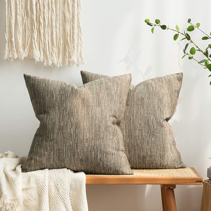 MIULEE Pack of 2 Decorative Burlap Linen Throw Pillow Covers Modern Farmhouse Pillowcase Rustic Woven Textured Cushion Cover for Sofa Couch Bed 18x18 Inch Light Brown