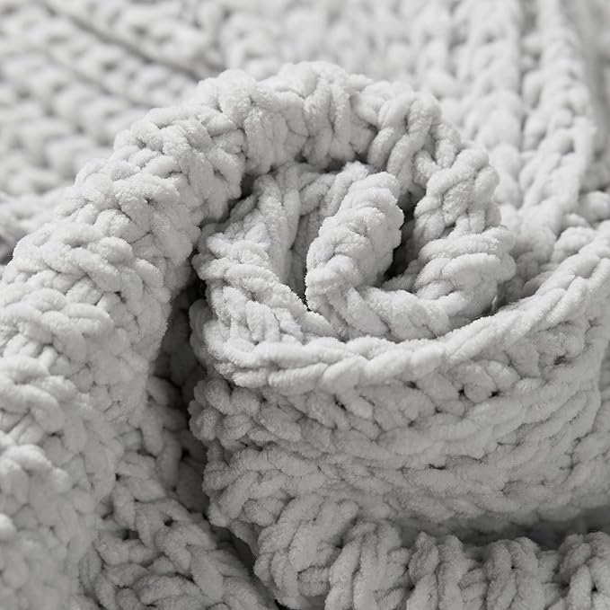 Amélie Home Chevron Chenille Knit Throw Blanket for Couch, Cozy Texture Decorative Soft Blanket for Sofa & Chair, 50"x60", Light Grey