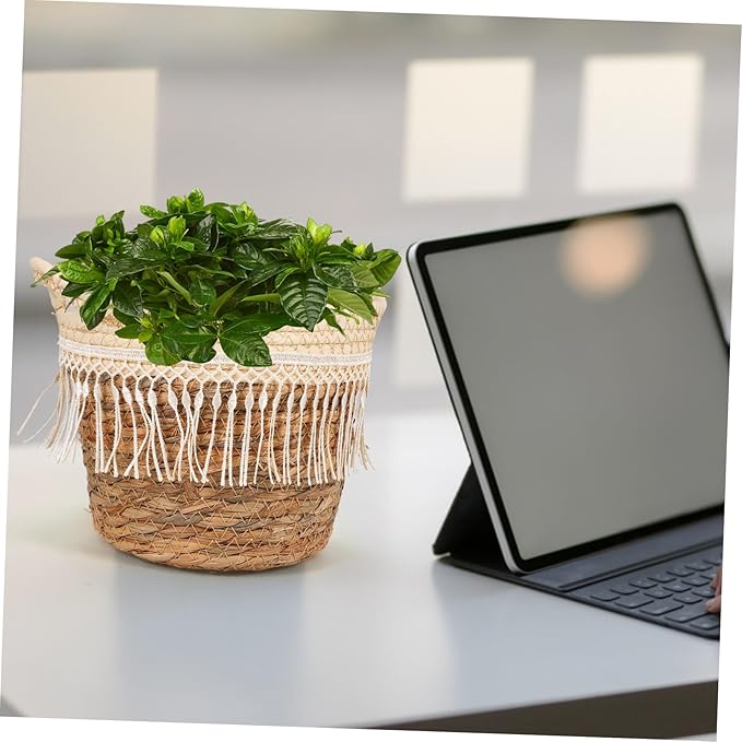 Toyvian Rustic Handwoven Plant Basket with Tassel Natural Grass Rope Indoor Planter Decorative Floral Container with Built in Leak Liner for Living Bedroom Office Boho Farmhouse Style