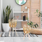 Wnvivi Raised Wooden Planter Stand,Handwoven Boho Flower Pot on Wooden Standing Legs,Tall Floor Plant Display Holder Basket for Living Room Decor(S)