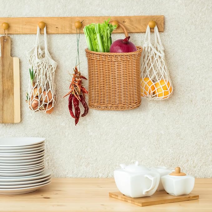Cabilock Hanging Fruit Basket for Kitchen, Handmade Woven Hanging Basket for Front Door, Wall Storage Organizer for Home, Kitchen, Garden, Farmhouse
