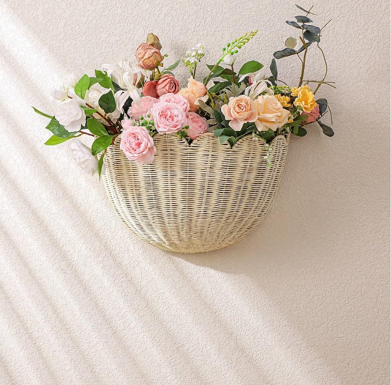 Scalloped Hanging Wicker Baskets for Wall, Scalloped Home Decor, Hanging Woven Rattan Wall Basket for Flowers Front Door Bathroom Storage (Rattan-Set of 2) - color: Off White, size: S+M
