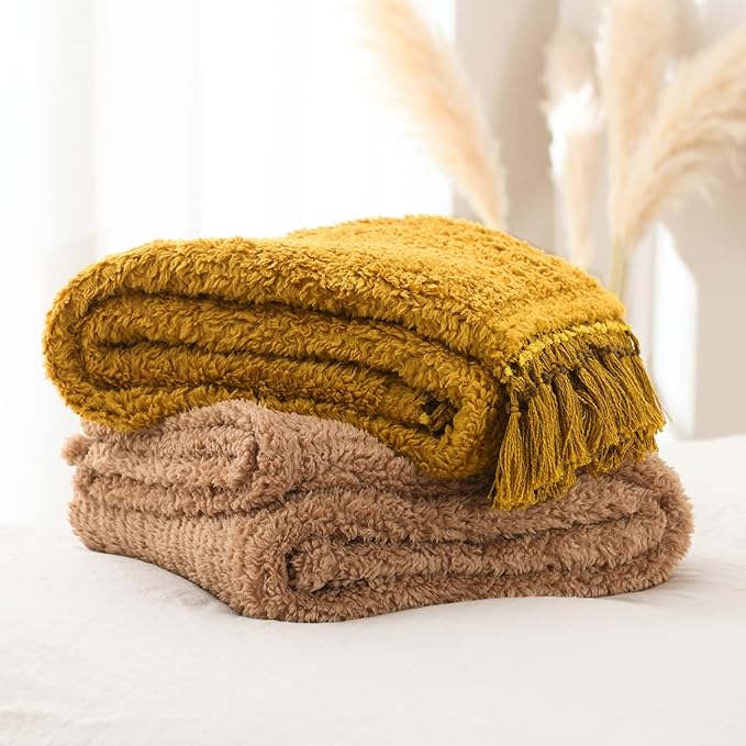 Ultra Soft Cozy Sherpa Throw Blanket, Light Weight Warm Decorative Throw Blanket with Tassel, Mustand Yellow Pattern Reversible Boho Style Blanket for Sofa, Couch, Bedroom,Travel, 60”x80”