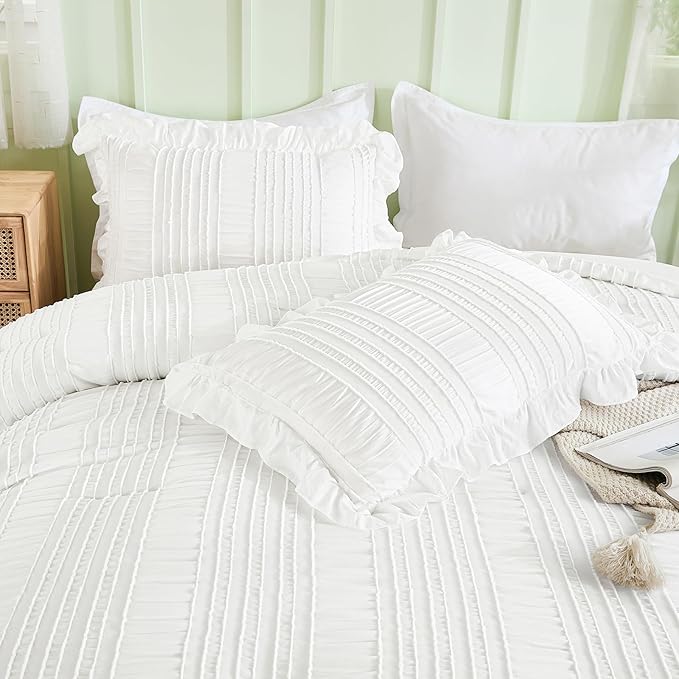 WONGS BEDDING White Comforter Set King,3 Pieces Ruffle Farmhouse Shabby Chic Boho Comforter for King Bed,Soft Textured Bedding Set with 1 Ruffle Comforter,2 Tufted Pillowcases 104"×90"