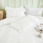 WONGS BEDDING White Queen Comforter Set,Boho Ruffle Comforter for Queen Bed,Soft Seersucker Shabby Chic Bedding Set with 1 Comforter,2 Tufted Pillowcases 90"×90"