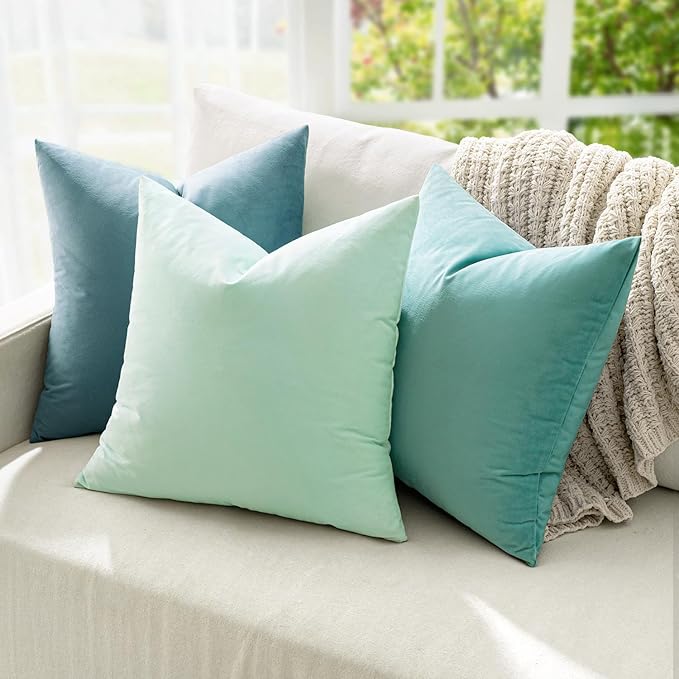 MIULEE Velvet Throw Pillow Covers 18x18 Inch, Pack of 2 -Aqua Green, Soft Solid Decorative Pillow Covers Square Cushion Cases Farmhouse Modern Home Decor for Spring Couch Sofa Bedroom Living Room