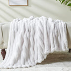 NEWCOSPLAY Super Soft Queen Blanket White Premium Silky Flannel Fleece 3D Ribbed Jacquard Lightweight Bed Blanket All Season Use (White Ribbed, Queen(90"x90"))