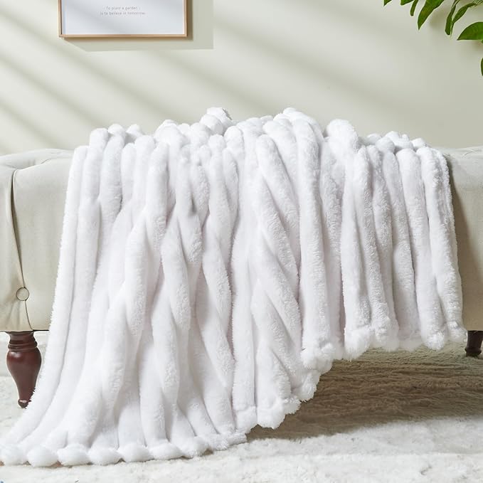 NEWCOSPLAY Super Soft King Blanket White Premium Silky Flannel Fleece 3D Ribbed Jacquard Lightweight Bed Blanket All Season Use (White Ribbed, King(90"x110"))