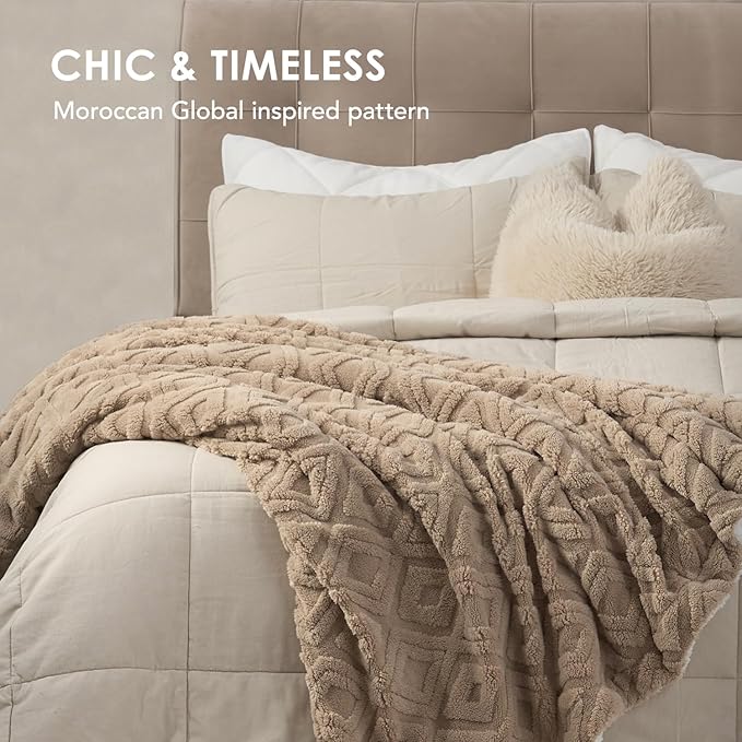 EverGrace Jacquard Boho Sherpa Fleece Throw Blanket for Couch, Super Soft Cozy Fuzzy Plush Blankets for Winter, Reversible Thick Warm Blanket for Bed, Sofa, Living Room, Khaki Tan, 60" x 80"