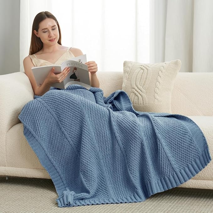 Amélie Home Chevron Chenille Knit Throw Blanket for Couch Bed, Classic Texture Decorative Soft Blanket for Sofa, Chair & Bedroom, 50"x60", Blue