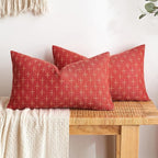 MIULEE Pack of 2 Christmas Decorative Burlap Linen Throw Pillow Covers Modern Farmhouse Pillowcase Rustic Woven Textured Cushion Cover for Sofa Couch Bed 12x20 Inch Christmas Red