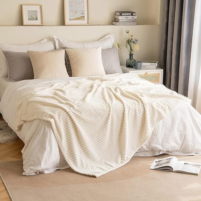 MIULEE Cream White Throw Blanket 3D Ribbed Jacquard Fleece Flannel Velvet Plush Decorative Bed Blanket (Throw, 50" x 70") - Super Soft, Lightweight, Warm and Cozy for Couch Sofa