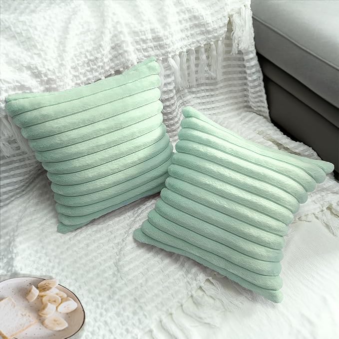 2 Pack 22x22 Pillow Cover Velvet Pillow Covers, Faux Fur Square Throw Pillow Covers for Living Room Decorations Throw Pillow Case, Throw Pillow Cover Cushion Cover for Sofa Bedroom Car, Sage Green