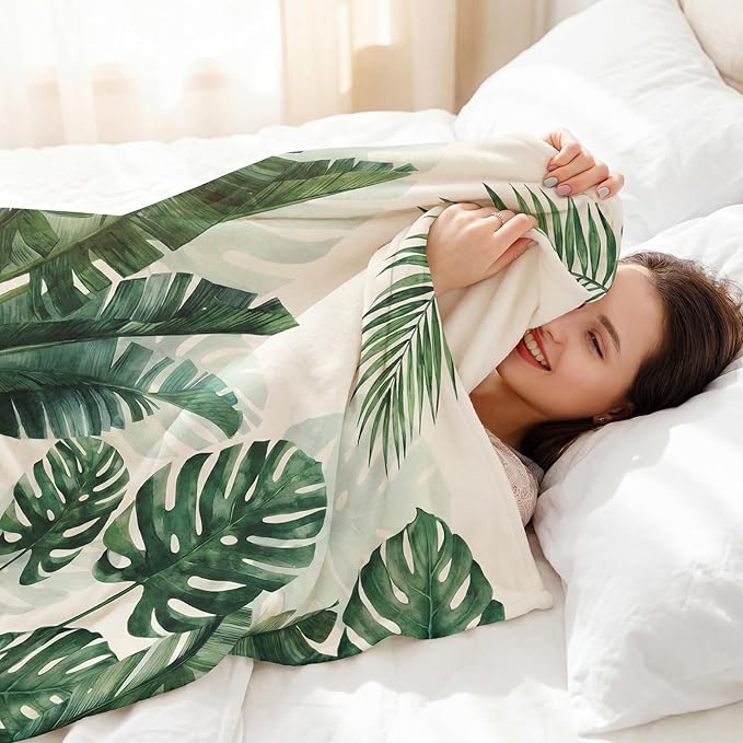 Tropical Green Leaf Throw Blanket Monstera Palm Tree Fleece Blanket for Couch and Bed Holiday Theme Cozy Soft Throw Decoration Warm Gift for Summer, 50 x 60 Inches
