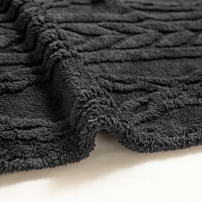 YUSOKI Queen Size Blanket Single Layer,Weight(4.4lb),370GMS-3D Stylish Design for Gift Home Decor (Black,90"x90")