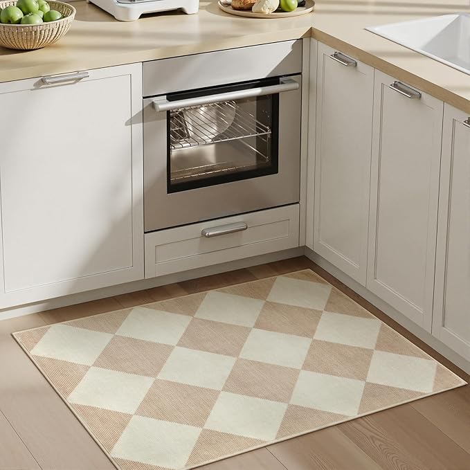 Beeiva Checkered Print Washable Indoor Door Mats for Entryway, 2x3 Non Slip Ultra Thin Bathroom Rugs Fit Under Door, Moroccan Diamond Decor Beige Small Rugs for Bedroom Kitchen Laundry Entrance