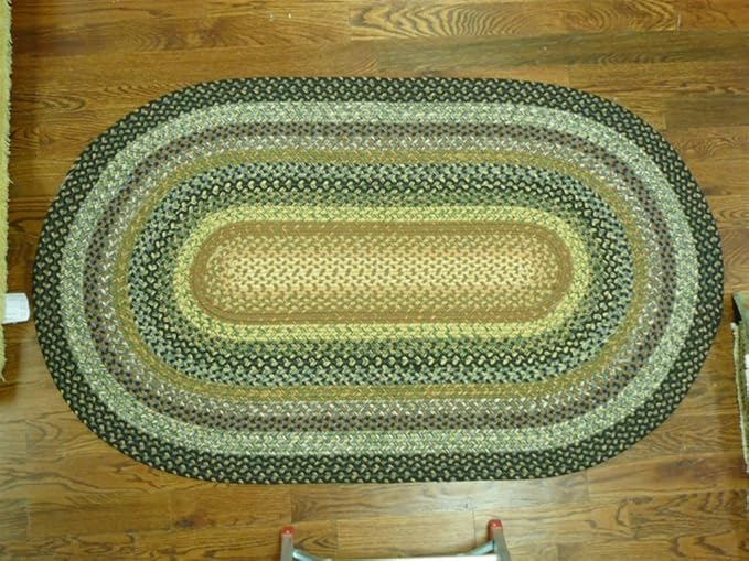 SAFAVIEH Washable Rug Outdoor Braided Collection - 3' x 5' Oval, Multi, Handmade & Reversible, Non-Shedding & Easy to Clean, Ideal for Patio, Backyard, Mudroom (BRD308A)