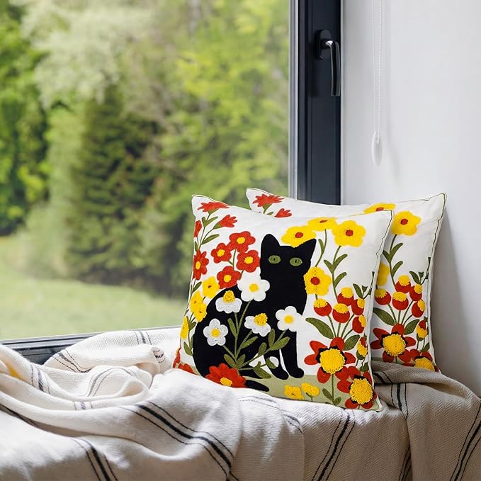 Breling 2 Pack Embroidered Cat Pillow Covers 18x18 Inch Cute Black Cat Floral Pillow Covers with Zipper Velvet Tufted Decorative Whimsical Fun Couch Pillows Cover for Living Room Sofa Bed Home Decor