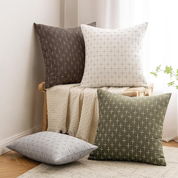 MIULEE Pack of 2 Decorative Burlap Linen Christmas Throw Pillow Covers Modern Farmhouse Pillowcase Rustic Woven Textured Cushion Cover for Sofa Couch Bed 18x18 Inch Pure White