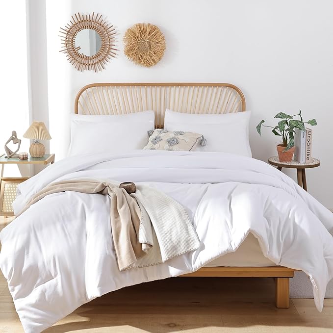 ROSGONIA Oversized King Comforter White, 3pcs(1 Boho Comforter & 2 Pillowcases) Soft Lightweight Oversized King Size Comforter Sets All Season Bedding