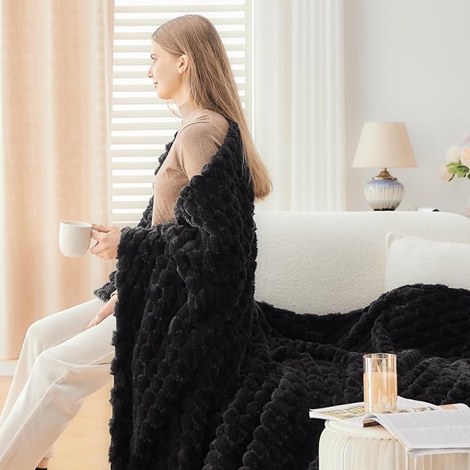 NEWCOSPLAY Super Soft Twin Blanket Black Premium Silky Flannel Fleece 3D Clouds Stylish Jacquard Lightweight Bed Blanket All Season Use 350GSM (Black, Twin(60"x80"))