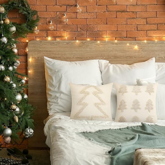 2 Pcs Beige Christmas Pillow Covers 18 x 18 Inch Decorative Boho Farmhouse Pillowcase White Tufted Tree Christmas Pillow Cases for Couch Sofa Holiday Bedroom Living Room Home Present