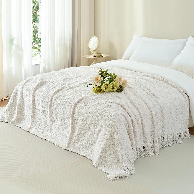 Throw Blanket for Couch, White Luxury Knitted Throws 60"x80", Textured Blankets with Handmade Fringe Tassels for Bed Sofa Decorative, Chunky Soft Farmhouse Boho Home Decor