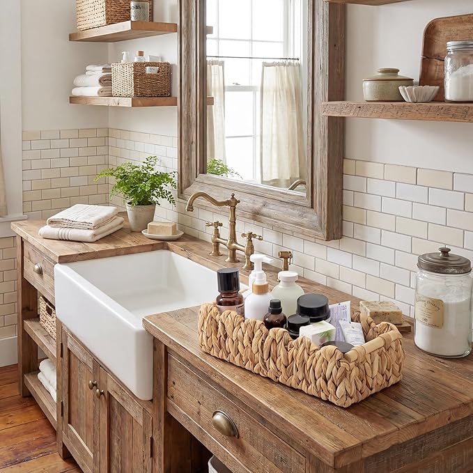 StorageWorks Toilet Paper Storage Basket, Living Room Organizers and Storage, Toilet Paper Basket with Wooden Handles, Small Water Hyacinth Scalloped Basket, Natural