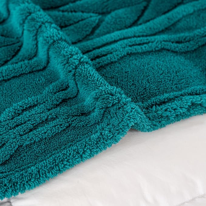 YUSOKI Queen Size Blanket Single Layer,Weight(4.4lb),370GMS-3D Stylish Design for Gift Home Decor (Teal,90"x90")