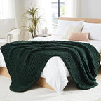 L'AGRATY Chunky Knit Blanket Throw: 72''x84'' Chenille Chunky Knitted Throw Blanket for Bed Couch - Handmade Thick Big Cable Knit Blankets - Large Crochet Rope Blanket for Home Decor(Green)