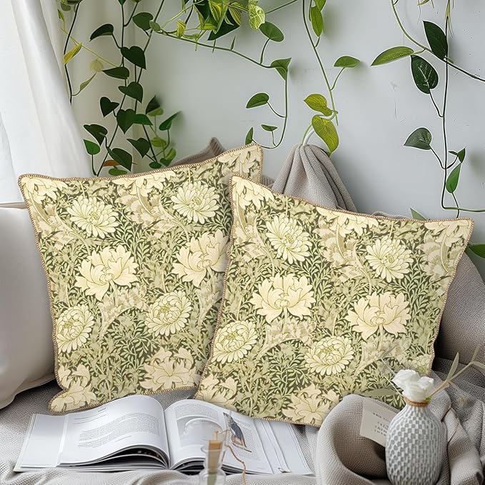 KSLIDS Vintage Green Flowers Soft Velvet Throw Pillow Covers Set of 2 Floral Plant Leaves Decorative Pillow Covers 16x16 Inch Chinoiserie Retro Pillow Case for Sofa Couch Bedroom Farmhouse Home Decor