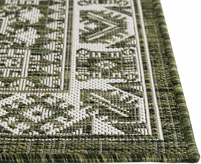 Rugs.com Outdoor Aztec Collection Rug – 13 Ft Square Green Flatweave-Pile Rug Perfect for Living Rooms, Kitchens, Entryways