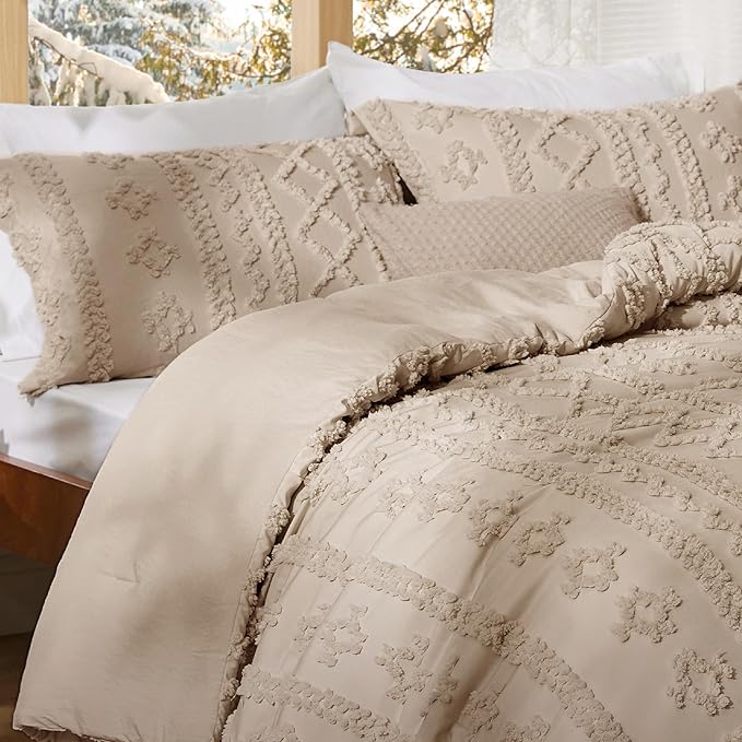 Bedsure Tufted Boho Comforter Set California King Size - Khaki Boho Bed Set, GentleSoft™ 3 Pieces Farmhouse Shabby Chic Embroidery Bedding, Gifts for Woman, Soft Jacquard Comforter for All Seasons