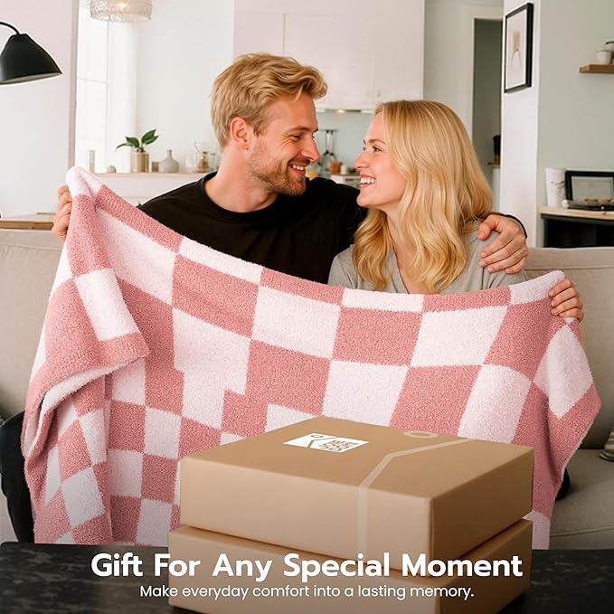 Joiedomi Throw Blanket for Couch, Pink White Checkered Knitted Blankets Gifts for Women Mom Girls, Cozy Cute Soft Throw Home Room Decor Aesthetic Women Mothers Birthday Gifts 50x60 Inches
