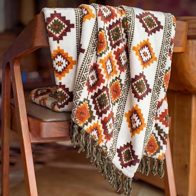 CASAAGUSTO Boho Throw Blanket - Orange and Green Decorative Blankets with Tassel, Printed Flannel Bohemian Blanket for Chair, Bed, Sofa, Couch(60 * 80, Orange and Green)