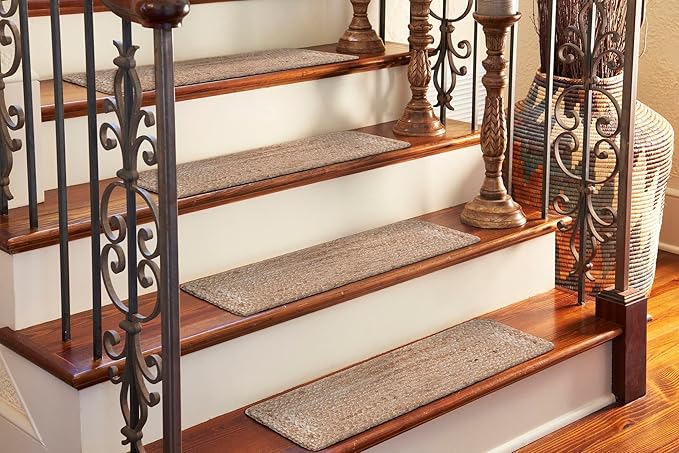 Unique Loom Braided Jute Collection Area Rug - Dhaka (0' 9" x 2' 6" Stair Tread, Natural)