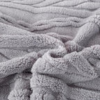 YUSOKI Twin XL Blanket Single Layer,Weight(3.1lb),370GMS-3D Stylish Design for Gift Home Decor (Light Grey,65"x90")