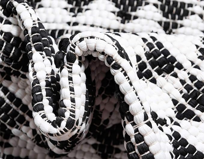 Unique Loom Chindi Jute Collection Area Rug (7' 1" x 10' Rectangle, White Black)