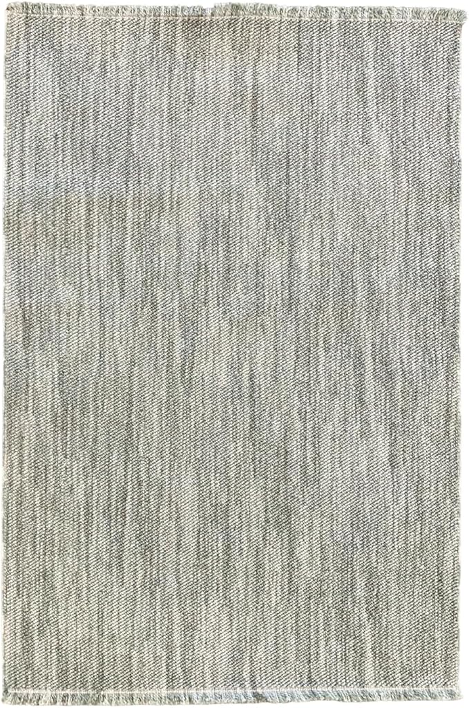 LUXE WEAVERS Solid Machine Woven Green 8x10 Area Rug, Indoor Stain-Resistant Carpet
