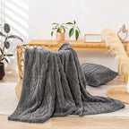 YUSOKI Twin XL Blanket Single Layer,Weight(3.1lb),370GMS-3D Stylish Design for Gift Home Decor (Grey,65"x90")