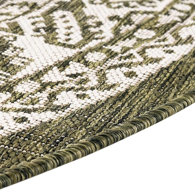 Rugs.com Outdoor Aztec Collection Rug – 8 Ft Round Green Flatweave Rug Perfect for Kitchens, Dining Rooms